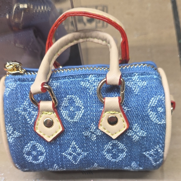 bagsbydeana Accessories - Airpod Cases